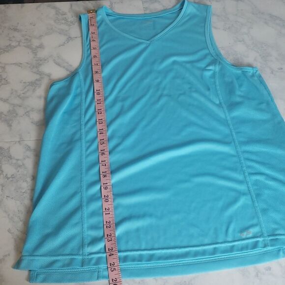 Champion Top - Picture 5 of 5